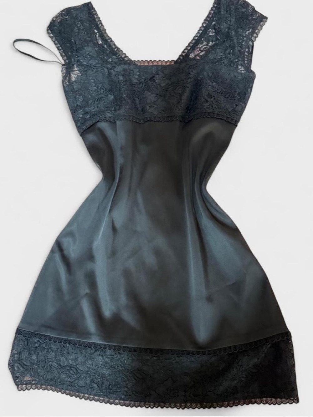 Laundry By Shelli Segal Black Lace-Trim Satin Chemise